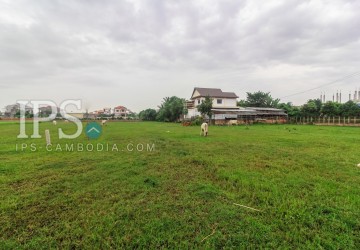 4,777sqm Land For Sale - Sala Kamreuk, Siem Reap thumbnail