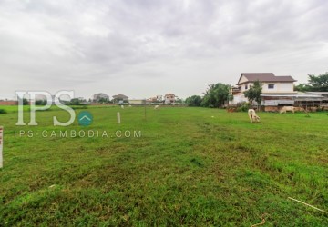 4,777sqm Land For Sale - Sala Kamreuk, Siem Reap thumbnail