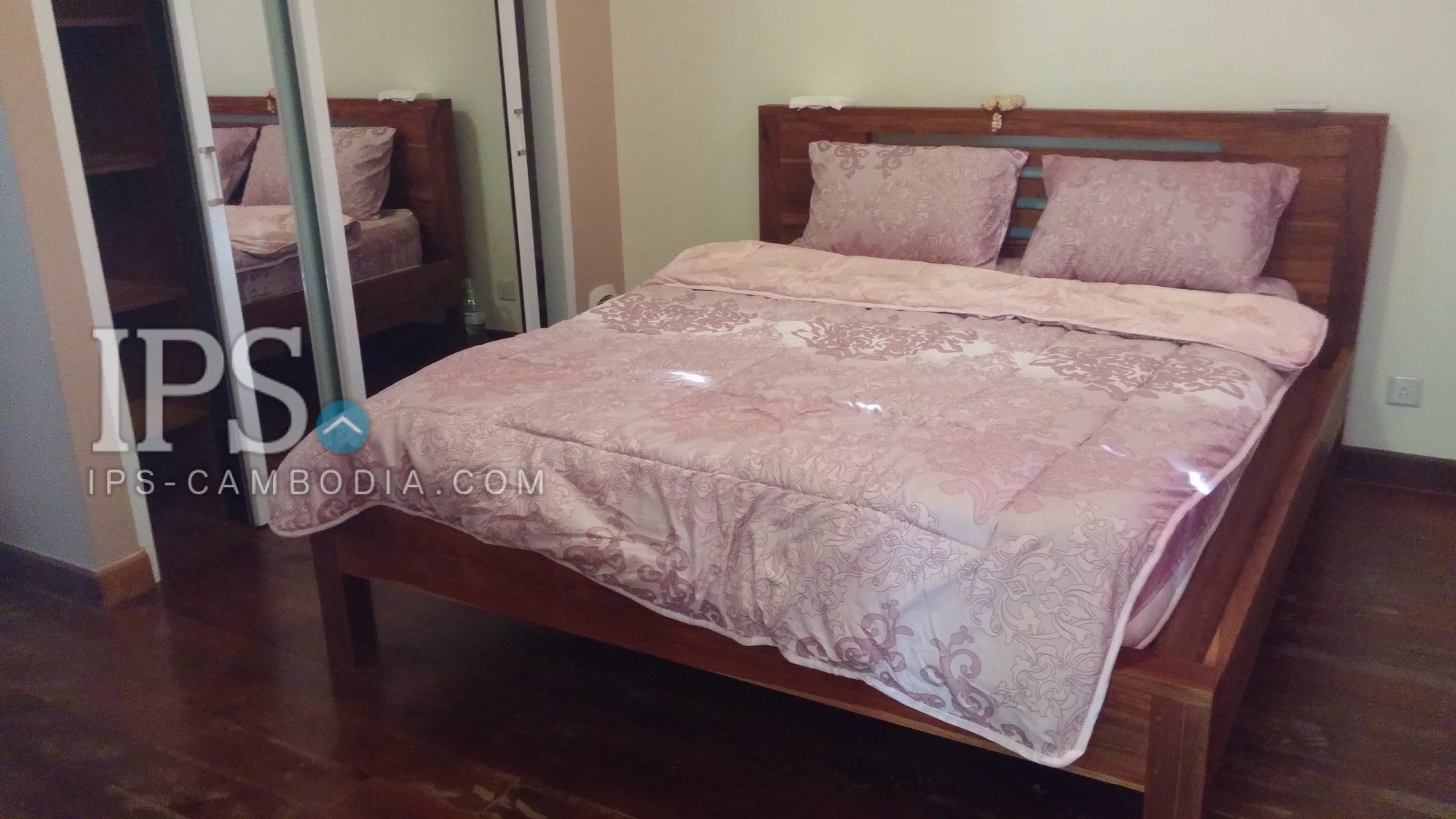 4 Bedroom Villa For Sale - Svay Dangkum, Siem Reap - Image 14