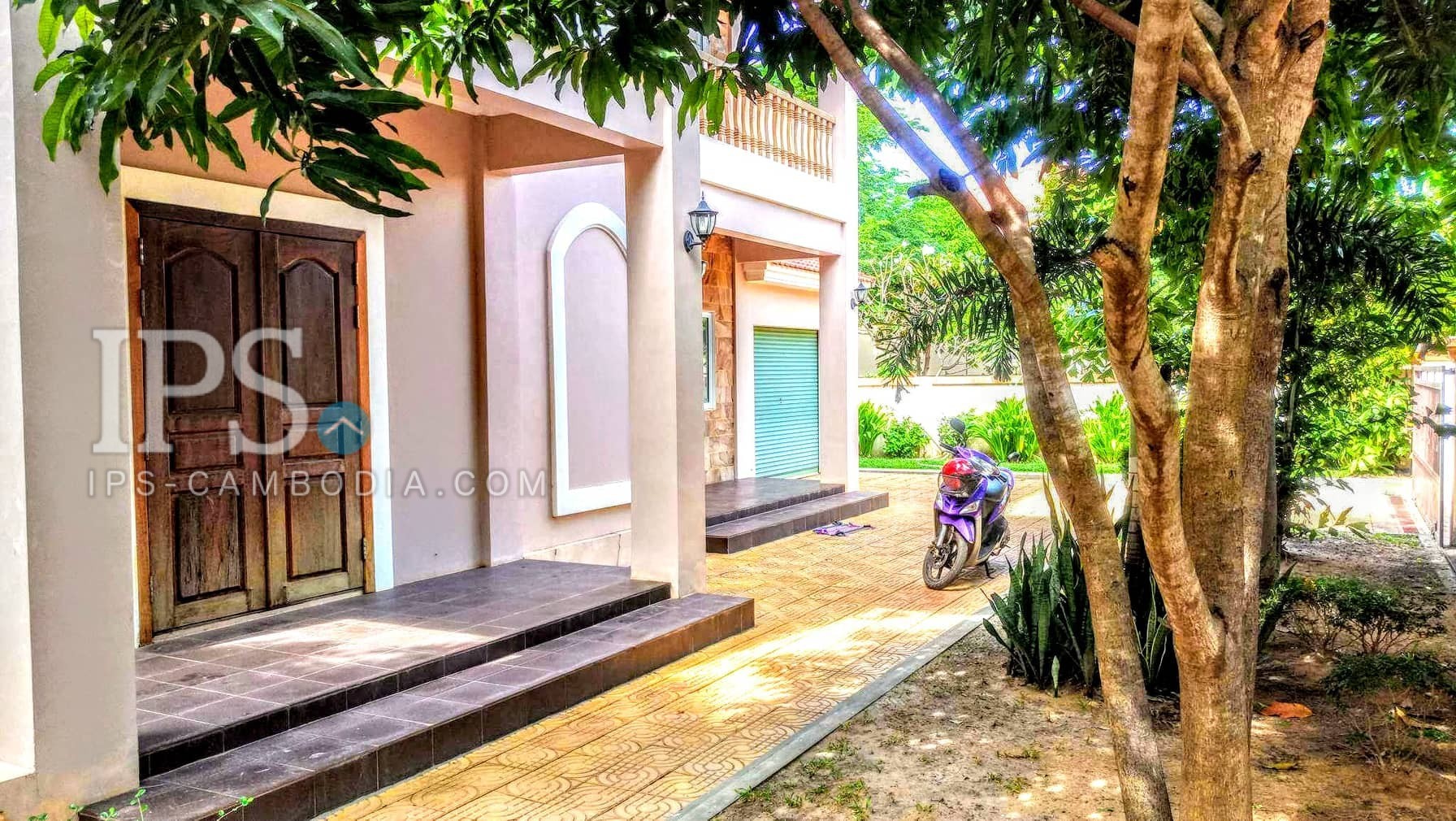4 Bedroom Villa For Sale - Svay Dangkum, Siem Reap - Image 17