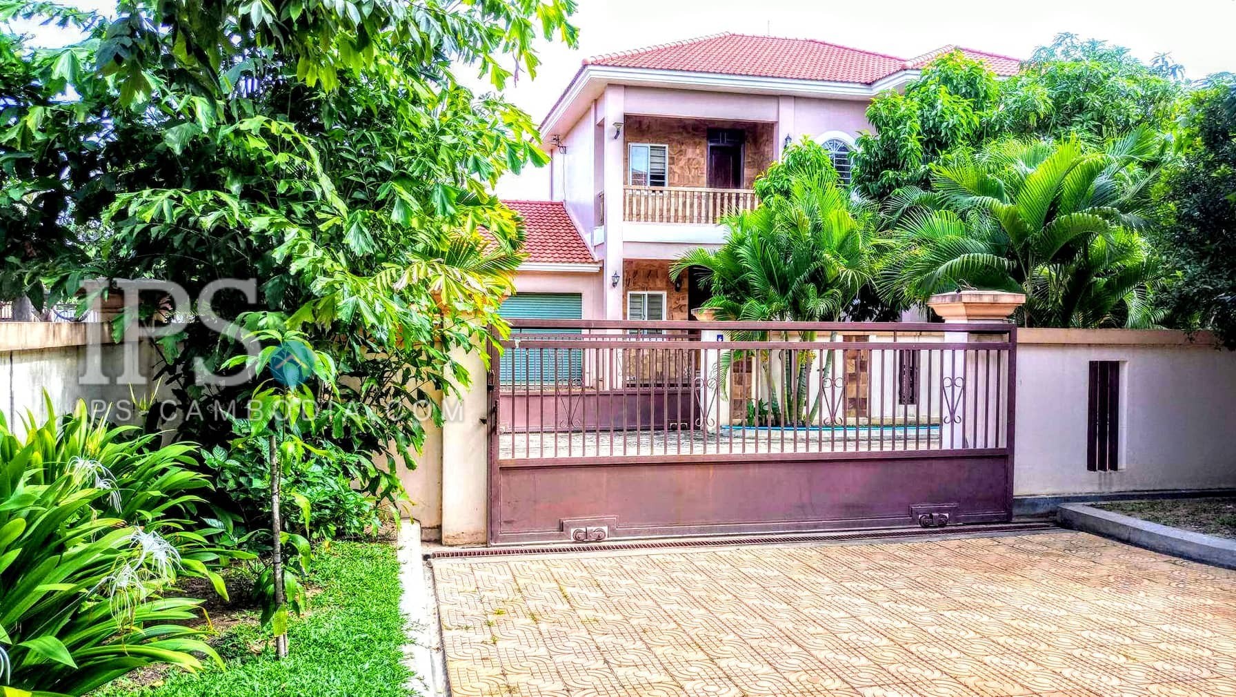 4 Bedroom Villa For Sale - Svay Dangkum, Siem Reap - Image 9