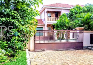 4 Bedroom Villa For Sale - Svay Dangkum, Siem Reap thumbnail