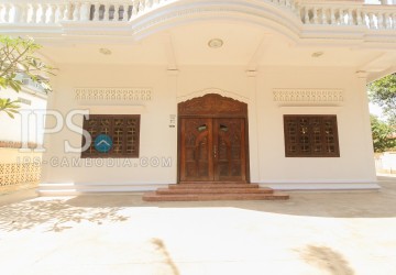 11 Room Villa For Sale - Svay Dangkum, Siem Reap thumbnail