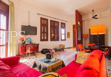 Renovated 2 Bedroom Apartment For Rent - Wat Phnom, Phnom Penh thumbnail