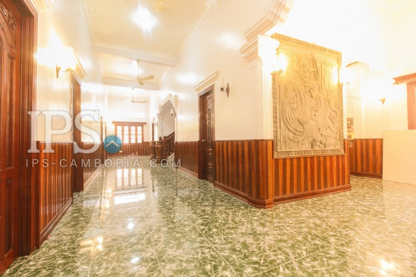 11 Room Villa For Sale - Svay Dangkum, Siem Reap