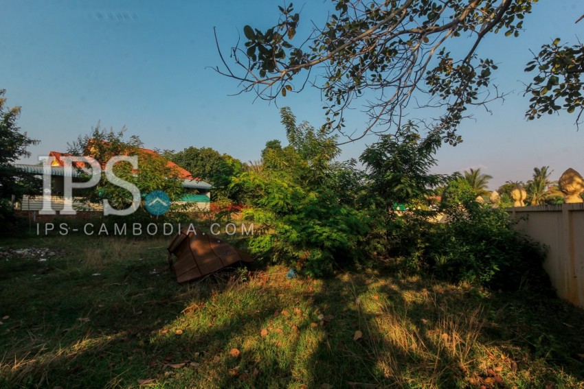 Land  For Sale - Svay Dangkum, Siem Reap