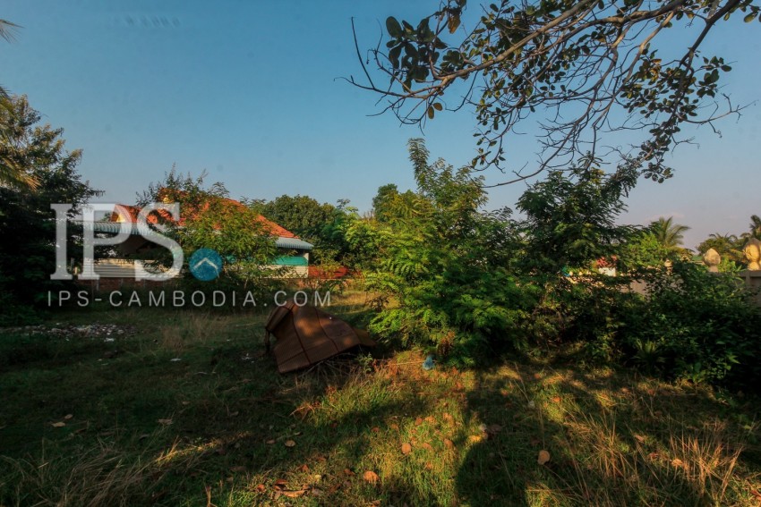 Land  For Sale - Svay Dangkum, Siem Reap