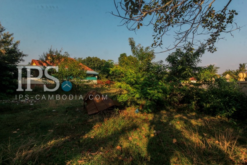 Land  For Sale - Svay Dangkum, Siem Reap