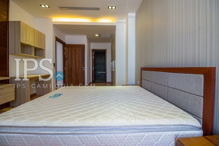 2 Bedroom Condo For Rent - Beoung Riang, Phnom Penh