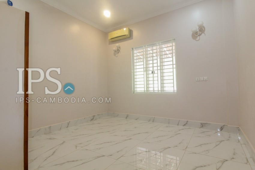 5 Bedroom House For Sale - Sambour, Siem Reap