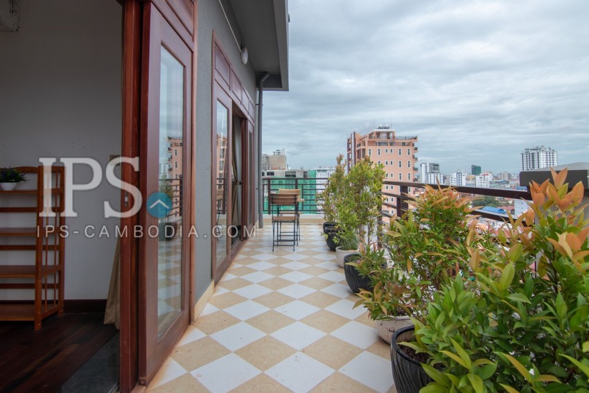 3 Bedroom Services Apartment for Rent - Beoung Trabek, Phnom Penh