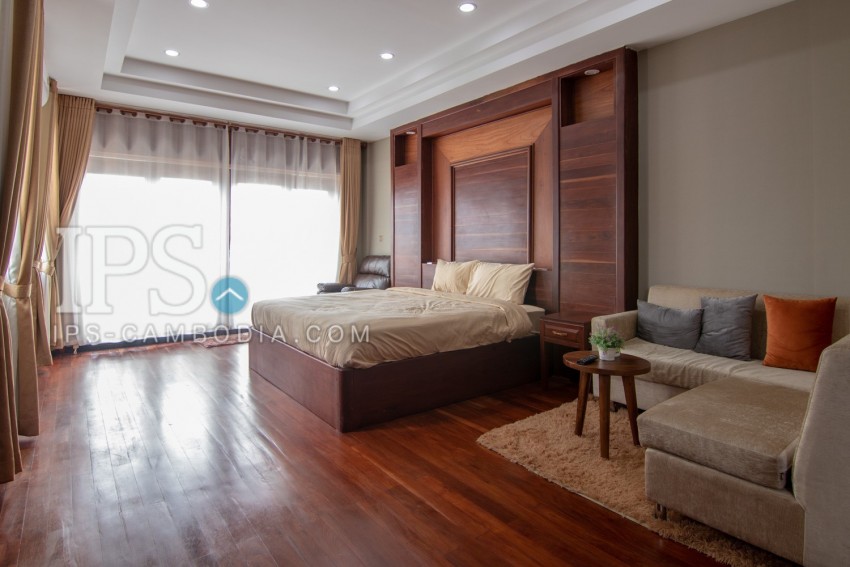 3 Bedroom Services Apartment for Rent - Beoung Trabek, Phnom Penh