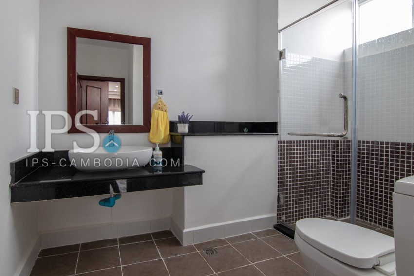 3 Bedroom Services Apartment for Rent - Beoung Trabek, Phnom Penh
