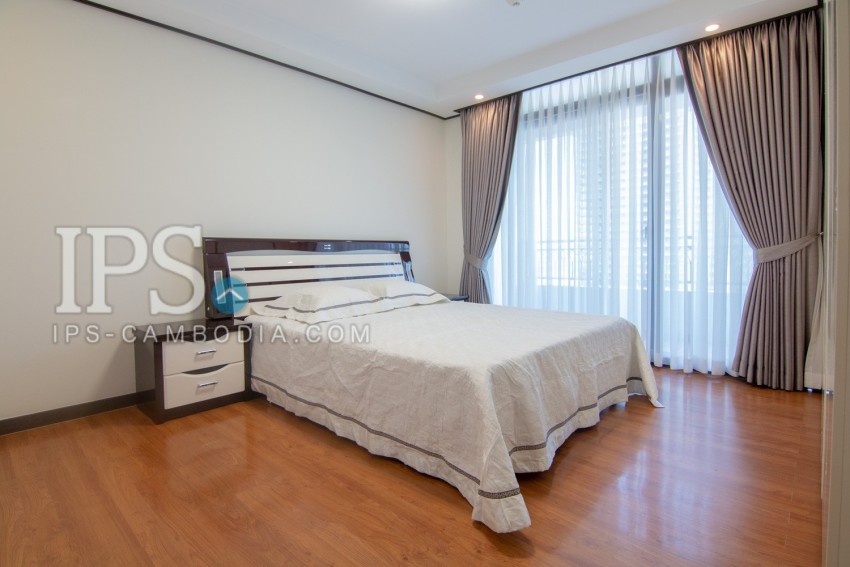 3 Bedroom For Rent- De Castle Royal, BKK1, Phnom Penh