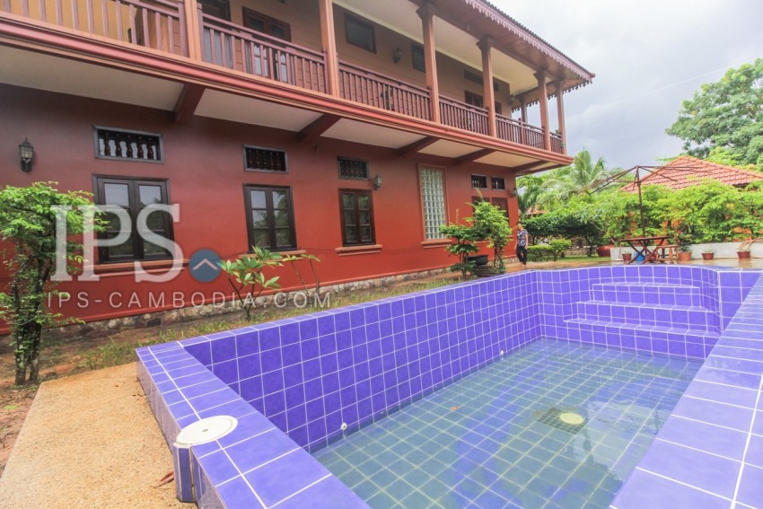 6 Bedroom Wooden Style Villa For Sale - Kouk Chak, Siem Reap