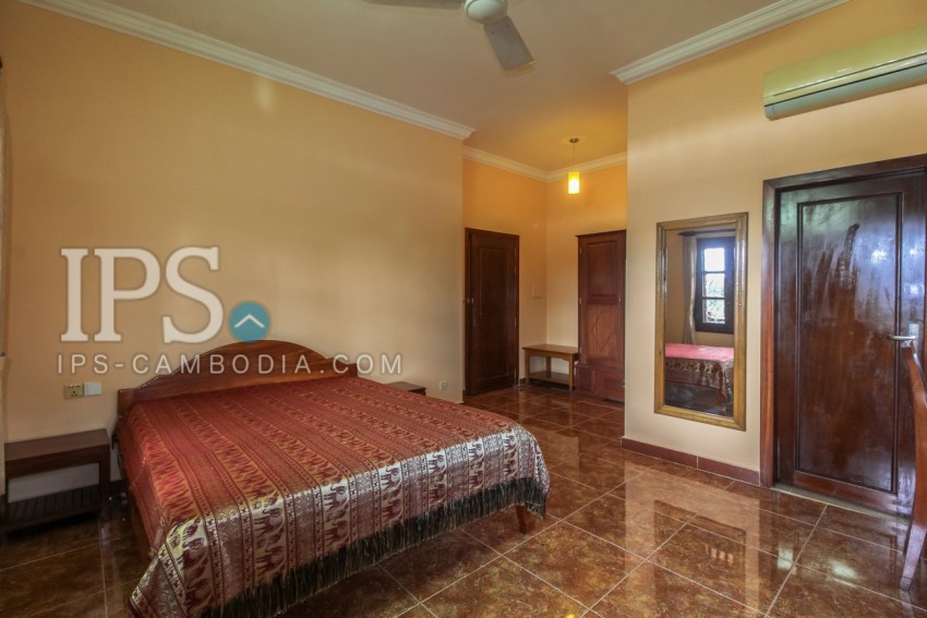 6 Bedroom Wooden Style Villa For Sale - Kouk Chak, Siem Reap