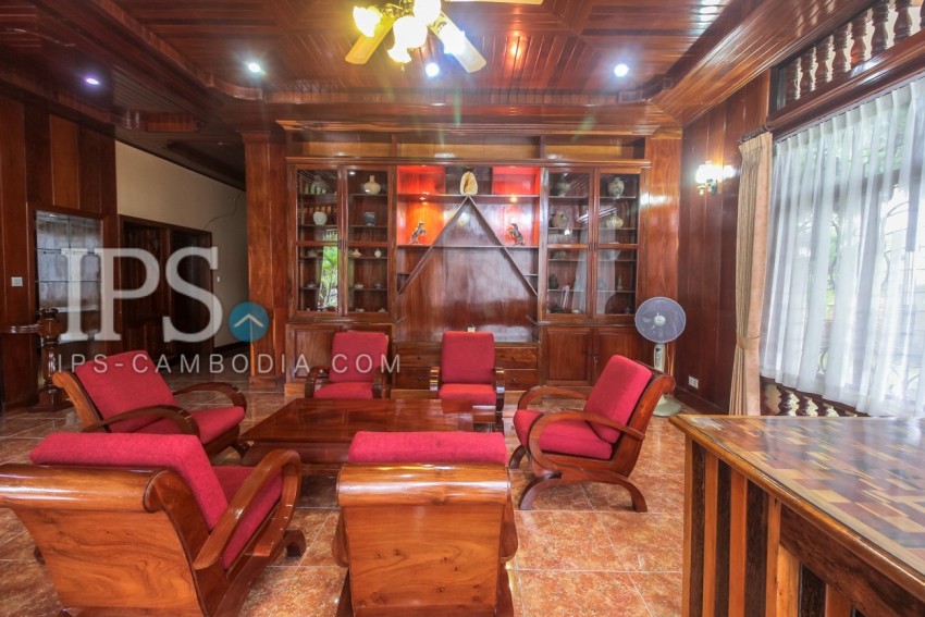 6 Bedroom Wooden Style Villa For Sale - Kouk Chak, Siem Reap