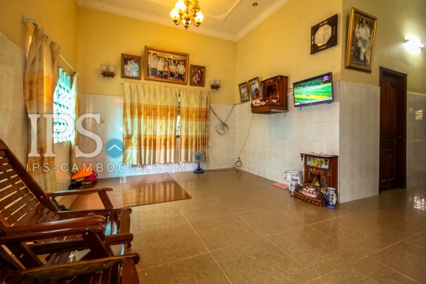 5 Bedroom House For Rent - Svay Dangkum, Siem Reap