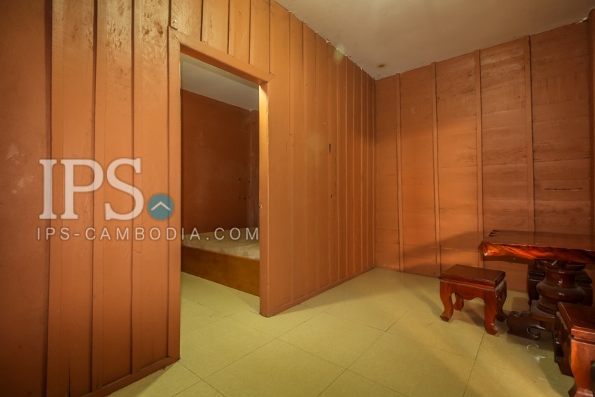 3 Bedrooms House for Sale - Svay Dangkum, Siem Reap. 