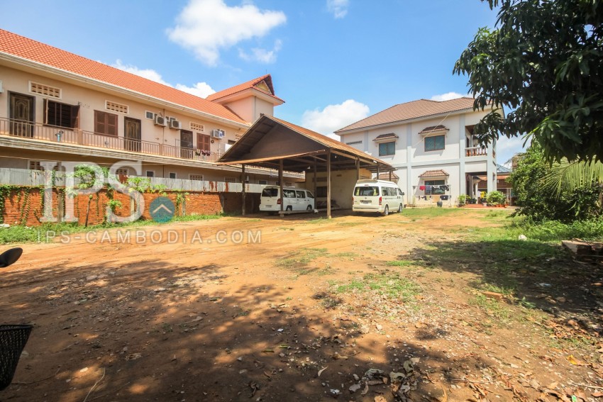 4 Bedrooms  Villa For Rent - Svay Dangkum, Siem Reap