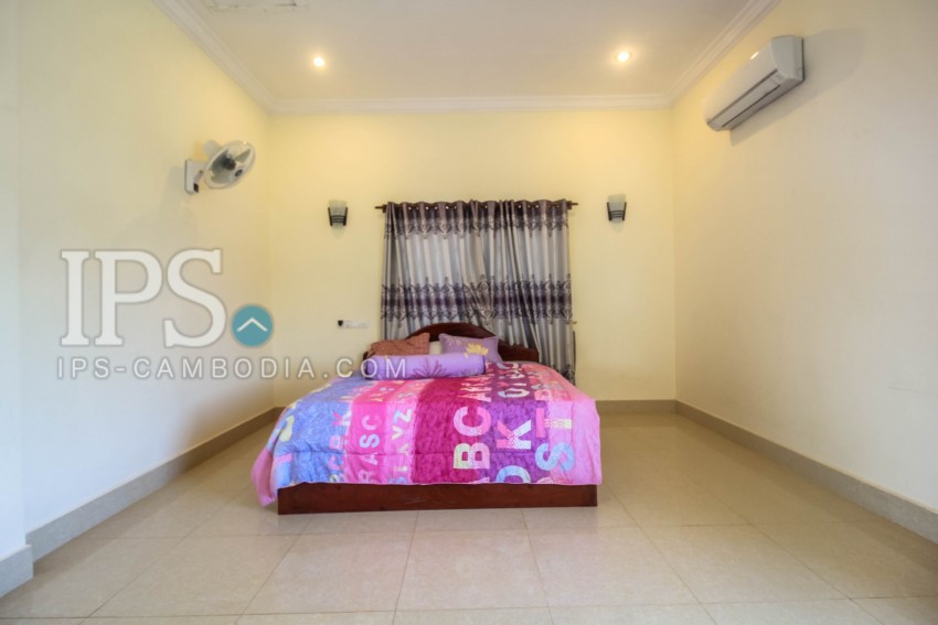 4 Bedrooms  Villa For Rent - Svay Dangkum, Siem Reap