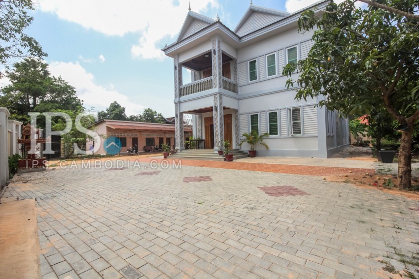 New Villa 5 Bedrooms  For Rent - Svay Dangkum, Siem Reap