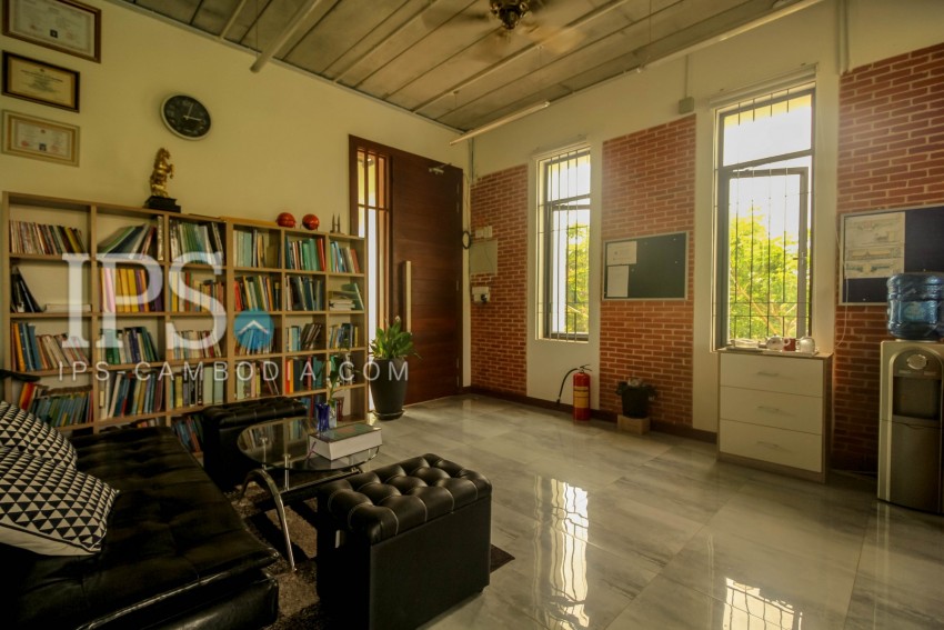 80sqm Office Space  For Rent - Slor Kram, Siem Reap