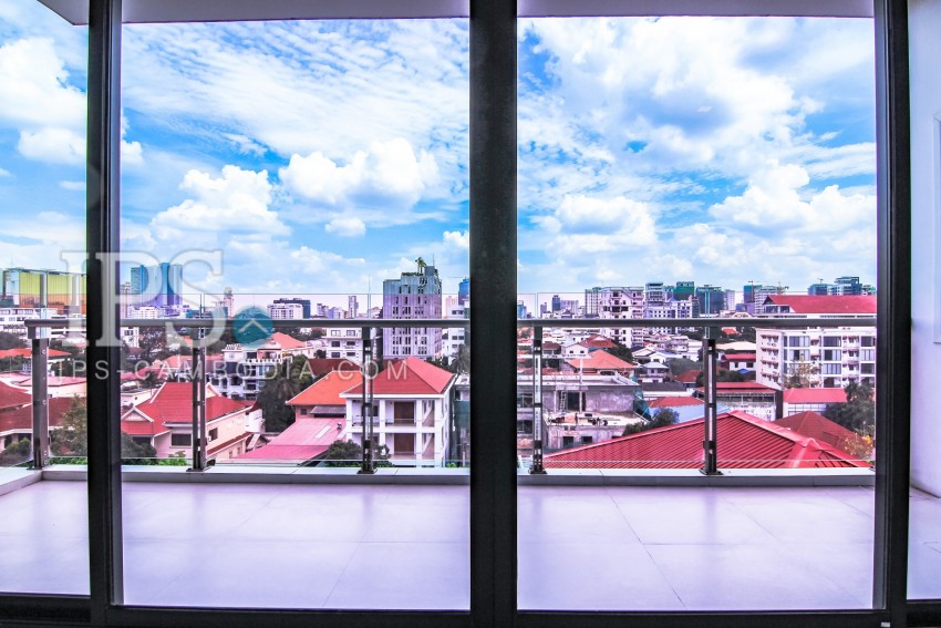 2 Bedroom Serviced Apartment For Rent - Beoung Raing, Phnom Penh