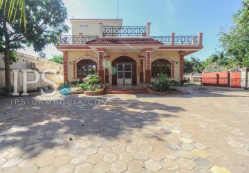 4 Bedroom Villa For Sale - Sala Kamreuk, Siem Reap thumbnail