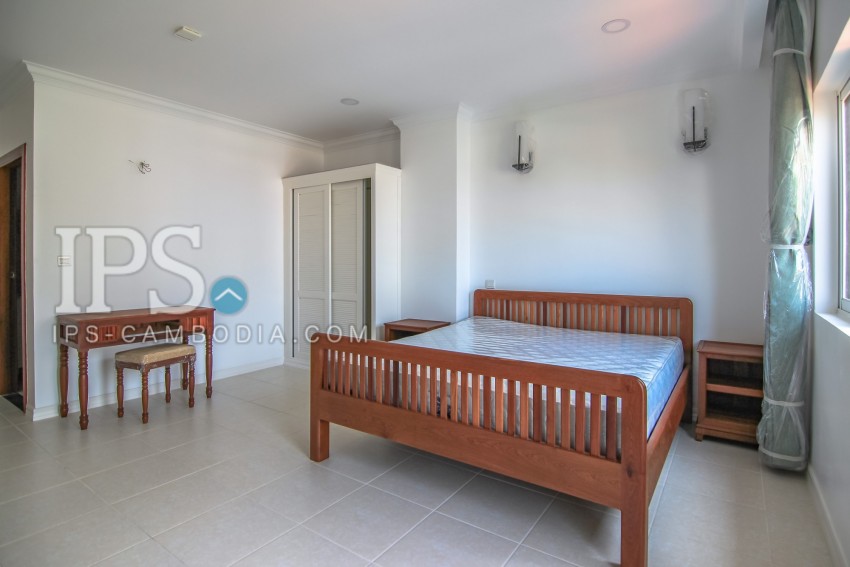 2 Bedroom Apartment For Rent - BKK1, Phnom Penh