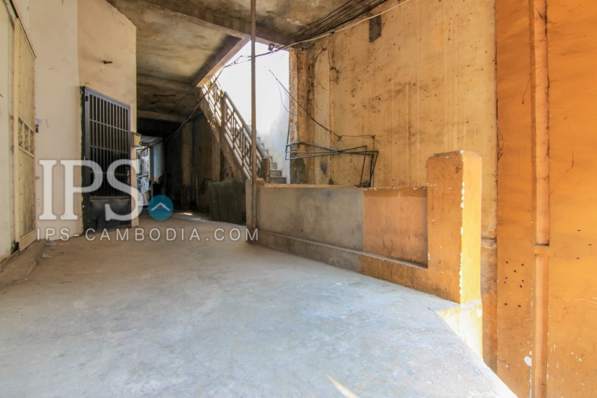 Renovated 3 Bedroom Apartment For Rent - Chey Chumneah, Phnom Penh