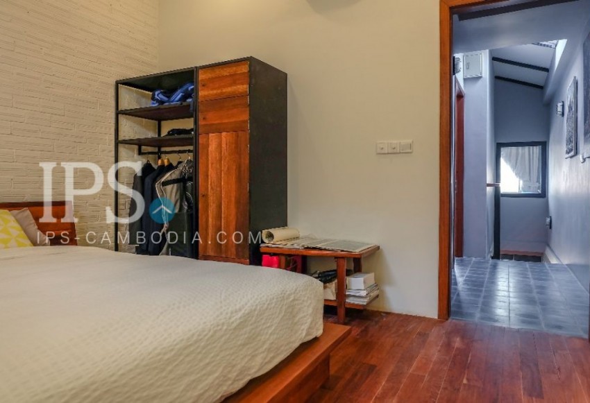 2 Bedroom Duplex Apartment For Sale - Wat Phnom, Daun Penh