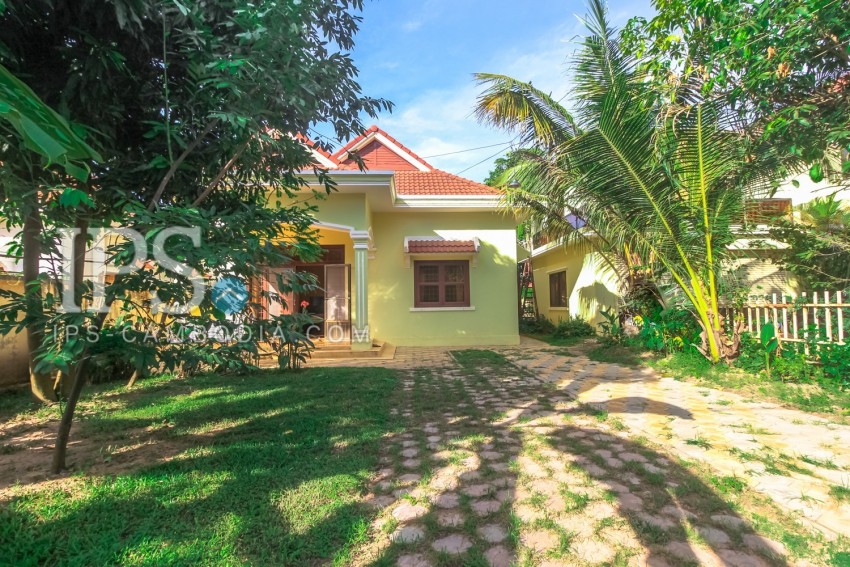 3 Bedroom House  For Rent - Svay Dangkum, Siem Reap