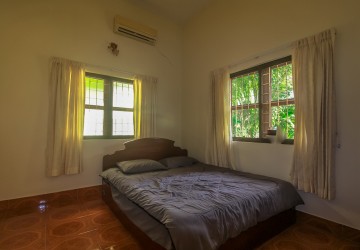 3 Bedroom House  For Rent - Svay Dangkum, Siem Reap thumbnail