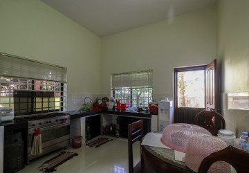 5 Bedroom Villa For Rent - Svay Dangkum, Siem Reap thumbnail