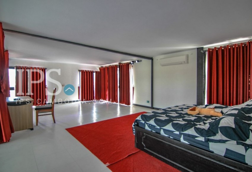 3 Bedroom Duplex Apartment for Rent- Wat Phnom - Phnom Penh