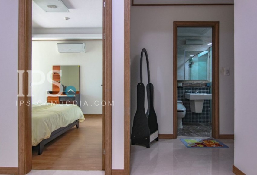 1 Bedroom For Rent in De Castle Royal, BKK1- Phnom Penh