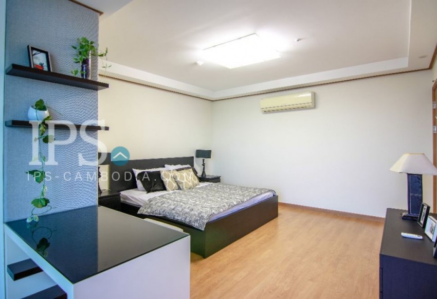 2 Bedrooms Condo For  Rent De Castle Royal-BKK1-Phnom Penh.