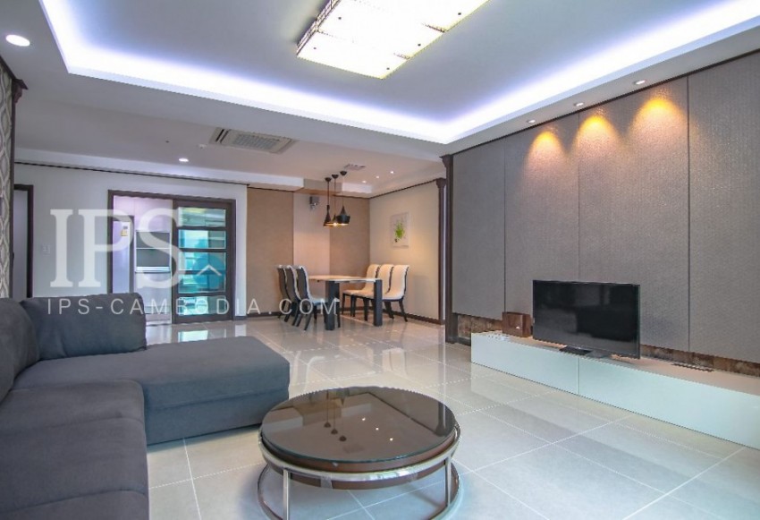 3 Bedroom Condo For Rent - De Castle, BKK1, Phnom Penh