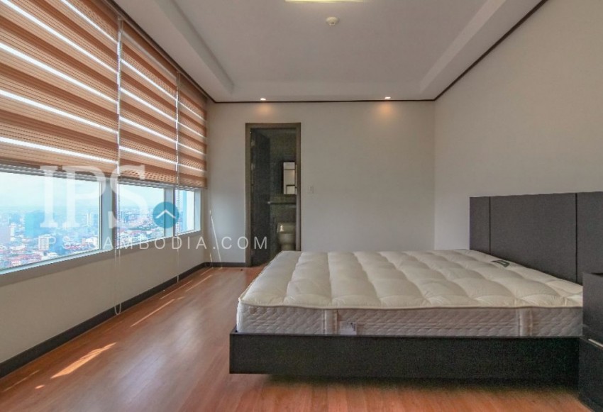 4 Bedroom Condo For Rent - De Castle Royal- Phnom Penh