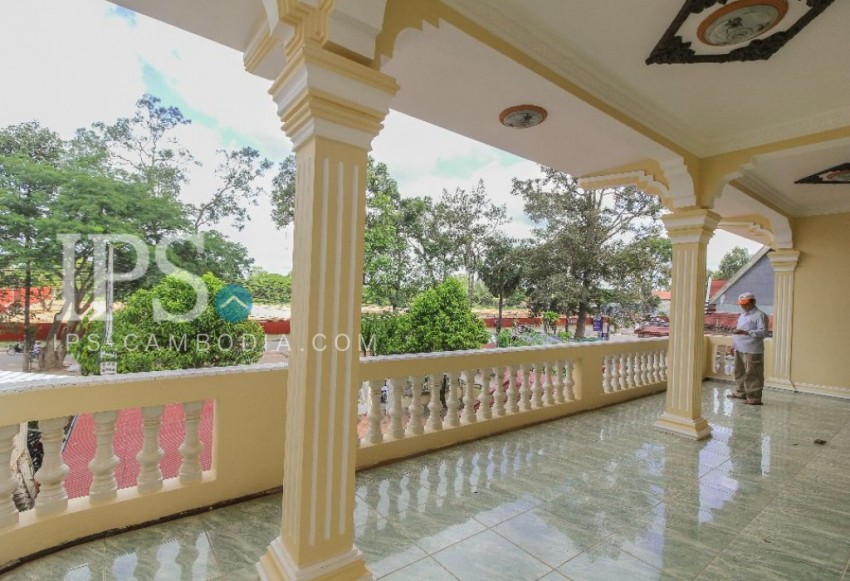 8 Bedroom Commercial Building For Rent - Svay Dangkum, Siem Reap