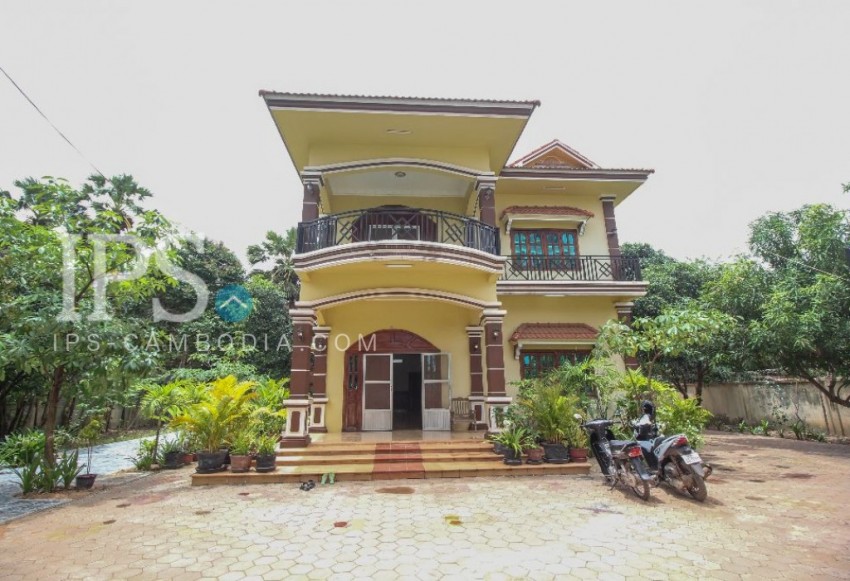 5 Bedroom Villa for Rent in Siem Reap- Svay Dangkum