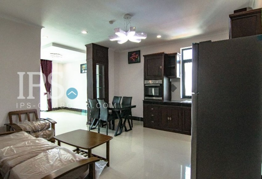 1 Bed Apartment + Study Room for Rent - Boeung Trabek 
