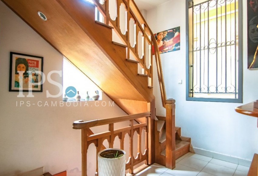 Renovated 2 Bedroom Duplex Apartment For Rent - Chey Chumneah, Phnom Penh