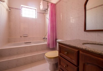 6 Bedroom Villa For Rent - Toul Kork, Phnom Penh thumbnail
