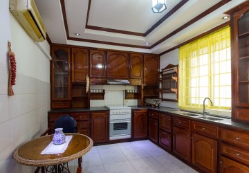6 Bedroom Villa For Rent - Toul Kork, Phnom Penh thumbnail