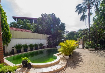 6 Bedroom Villa For Rent - Toul Kork, Phnom Penh thumbnail