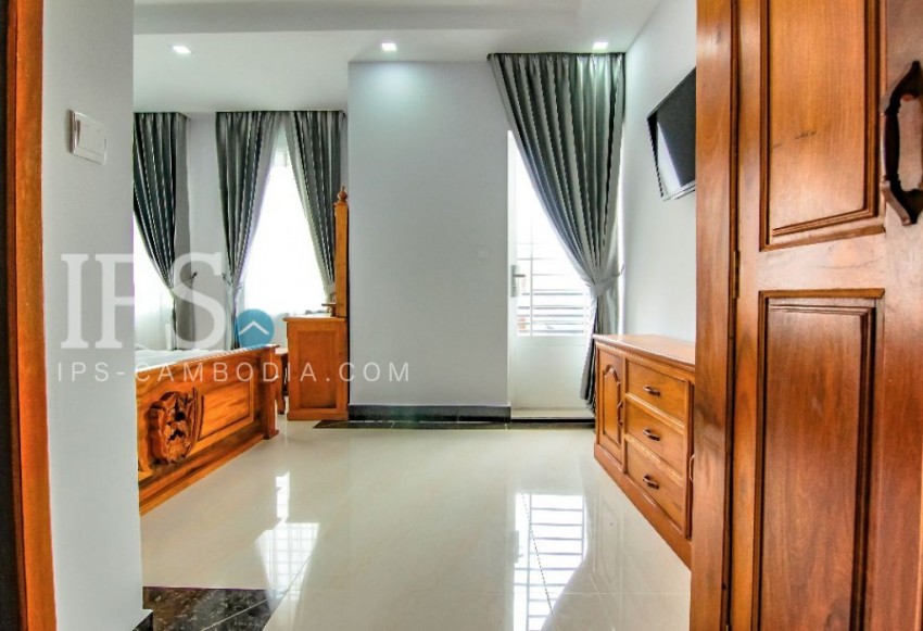 1 Bedroom Apartment For Rent in Toul Tom Pong, Phnom Penh