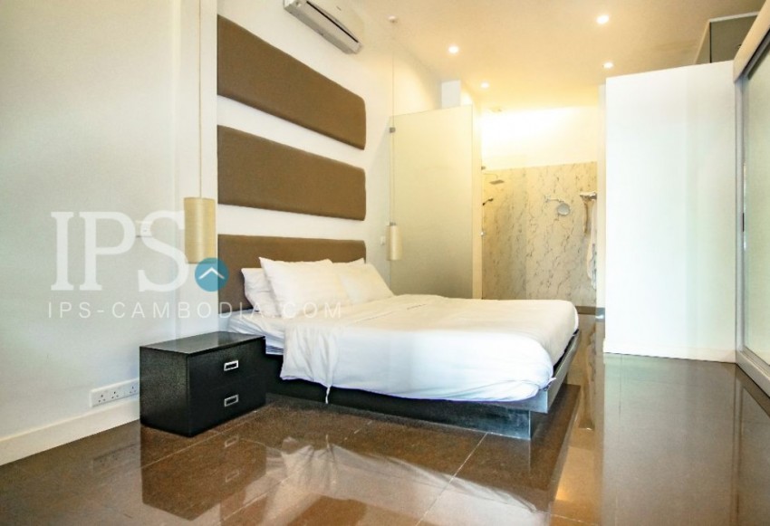 2 Bedroom Apartment For Rent - Tonle Bassac, Phnom Penh