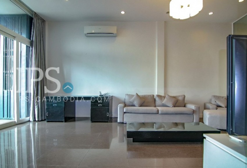 2 Bedroom Apartment For Rent - Tonle Bassac, Phnom Penh